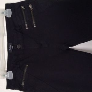 Women's Pants with zipper detail